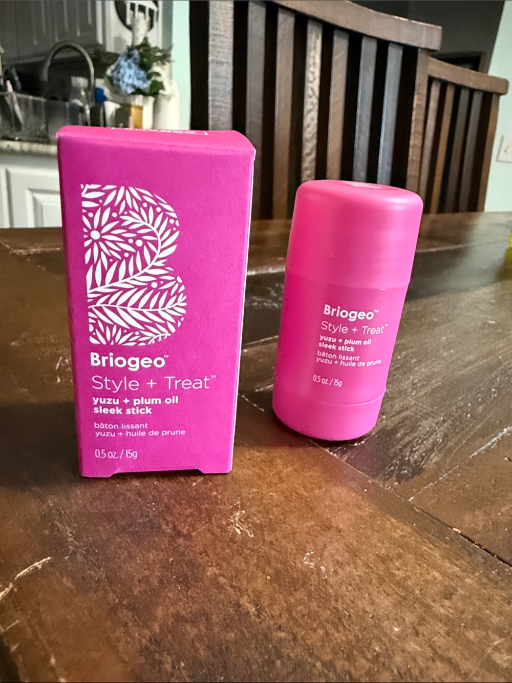 Briogeo Style + Treat Yuzu + Plum Oil Sleek Stick — Hot Pink